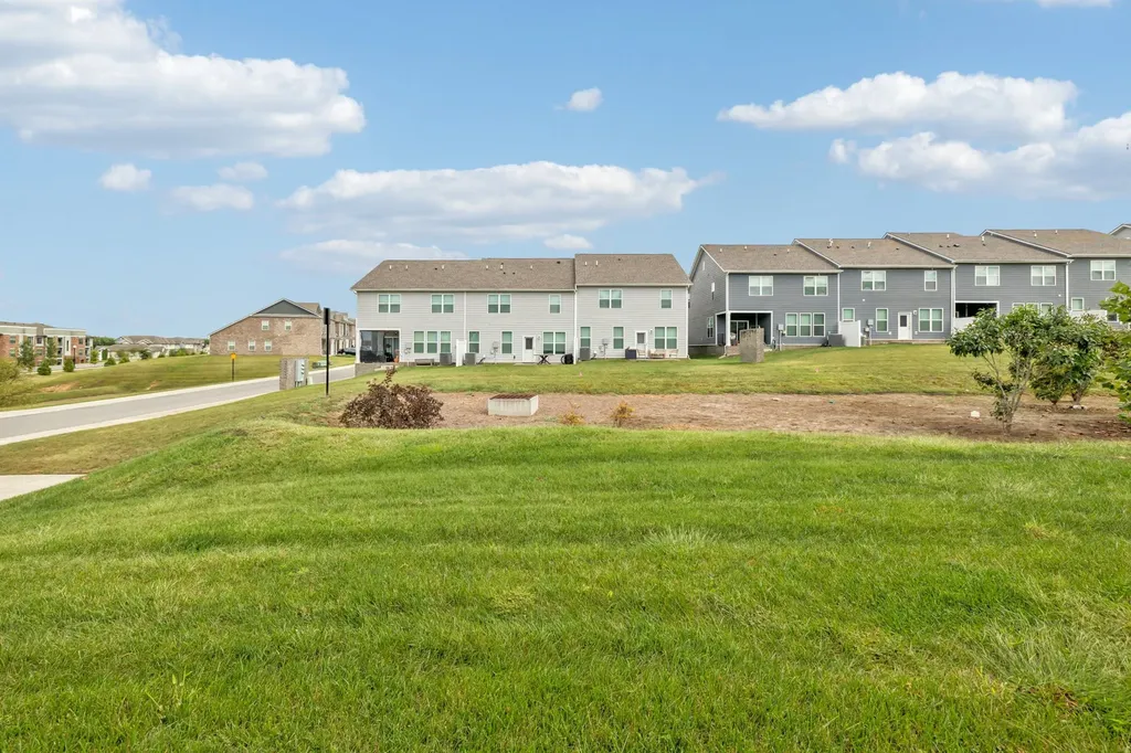 3204 Chaucer Lane Gallatin TN 37066