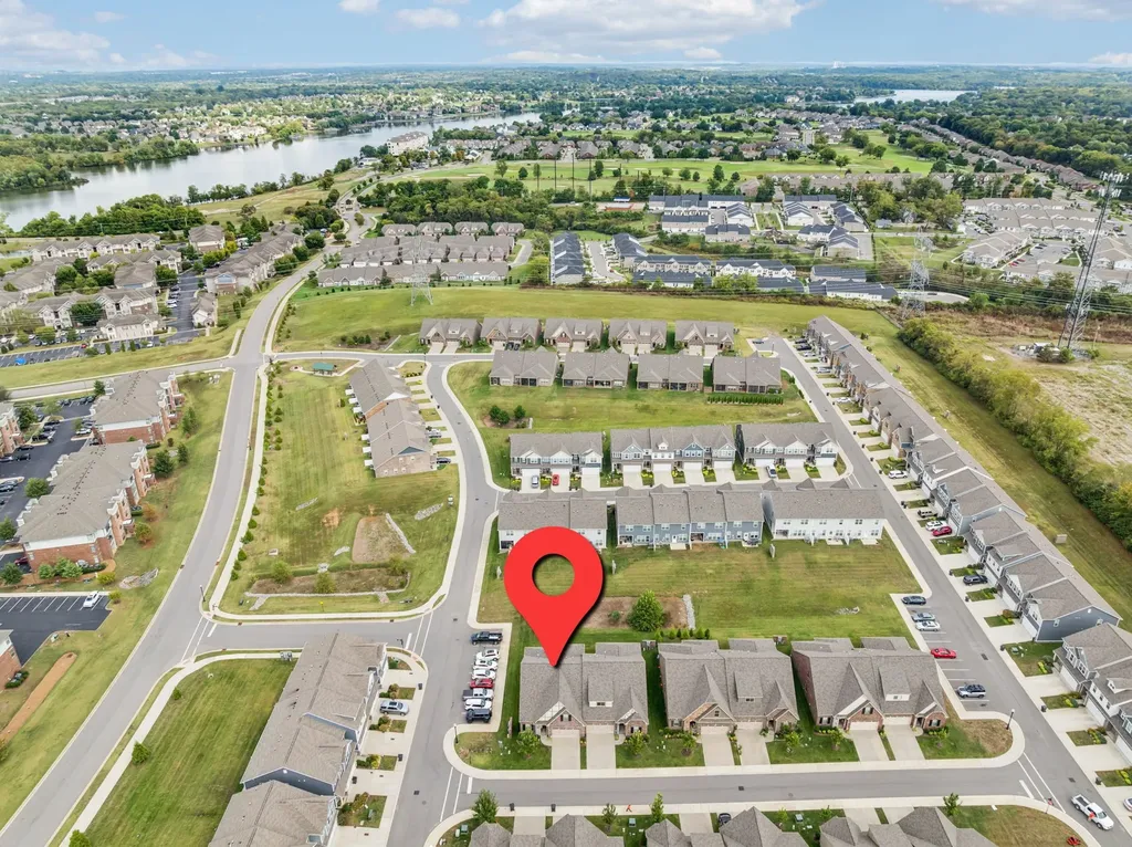 3204 Chaucer Lane Gallatin TN 37066