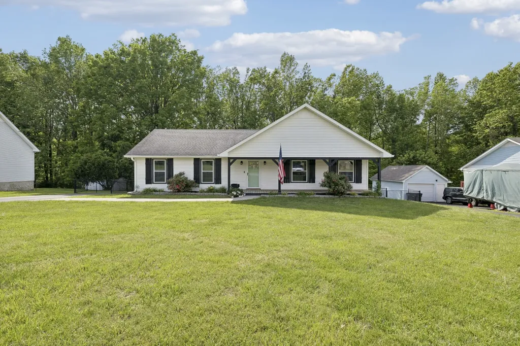105 Hilco Drive Lafayette TN 37083