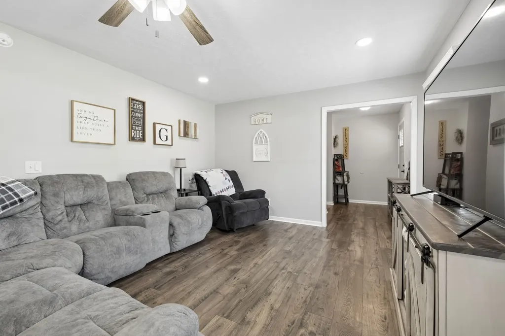105 Hilco Drive Lafayette TN 37083