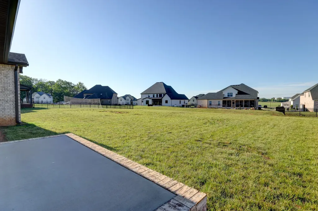 314 Clarabelle Lane Clarksville TN 37040