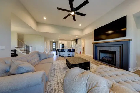 314 Clarabelle Lane Clarksville TN 37040