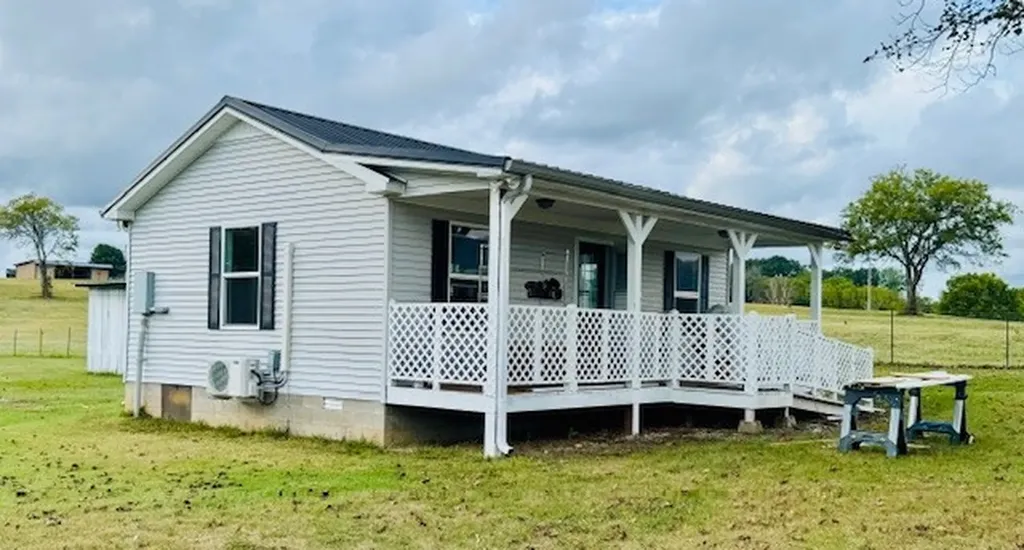 257 Greenfield Lane Castalian Springs TN 37031