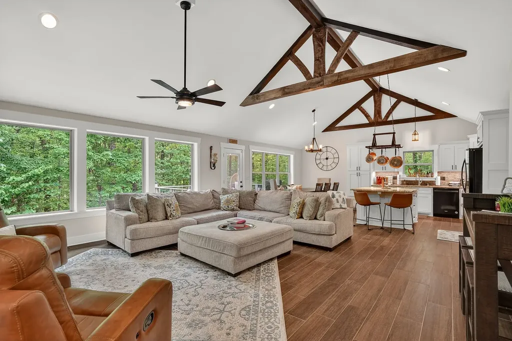 143 Swiper Drive Smithville TN 37166