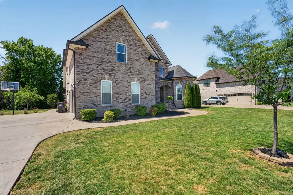 2918 Beaulah Drive Murfreesboro TN 37128