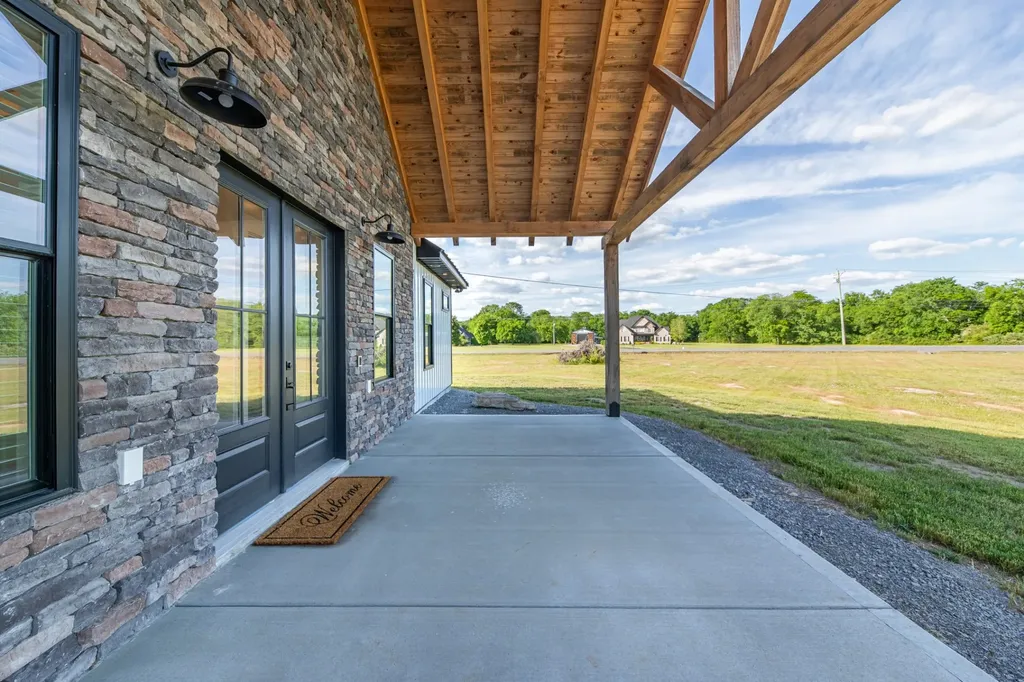 2610 Armstrong Valley Road Murfreesboro TN 37128