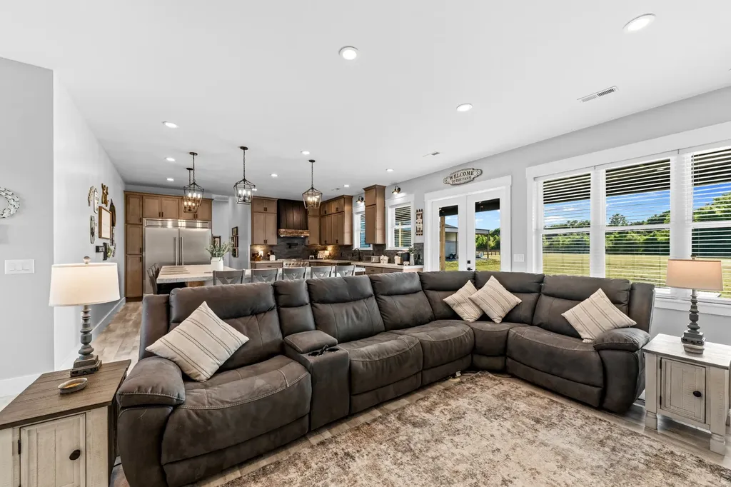 2610 Armstrong Valley Road Murfreesboro TN 37128