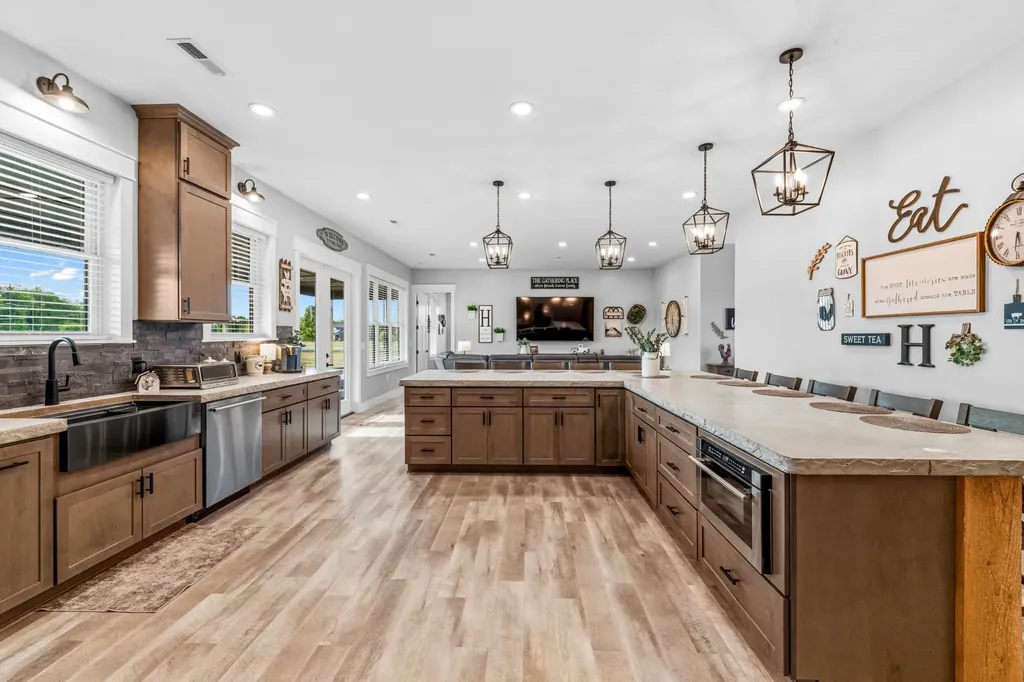 2610 Armstrong Valley Road Murfreesboro TN 37128