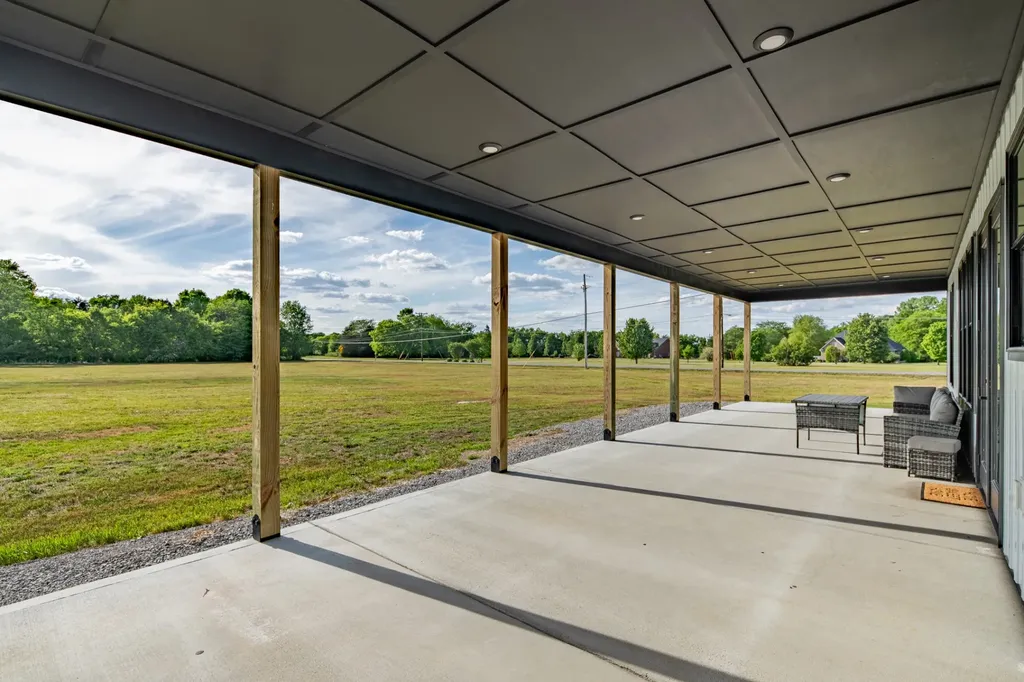 2610 Armstrong Valley Road Murfreesboro TN 37128
