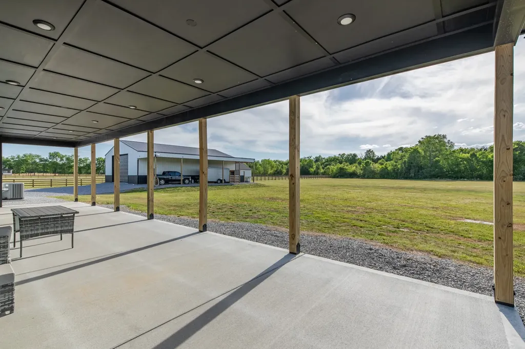 2610 Armstrong Valley Road Murfreesboro TN 37128