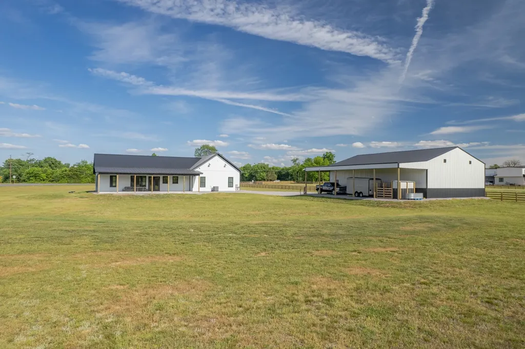 2610 Armstrong Valley Road Murfreesboro TN 37128