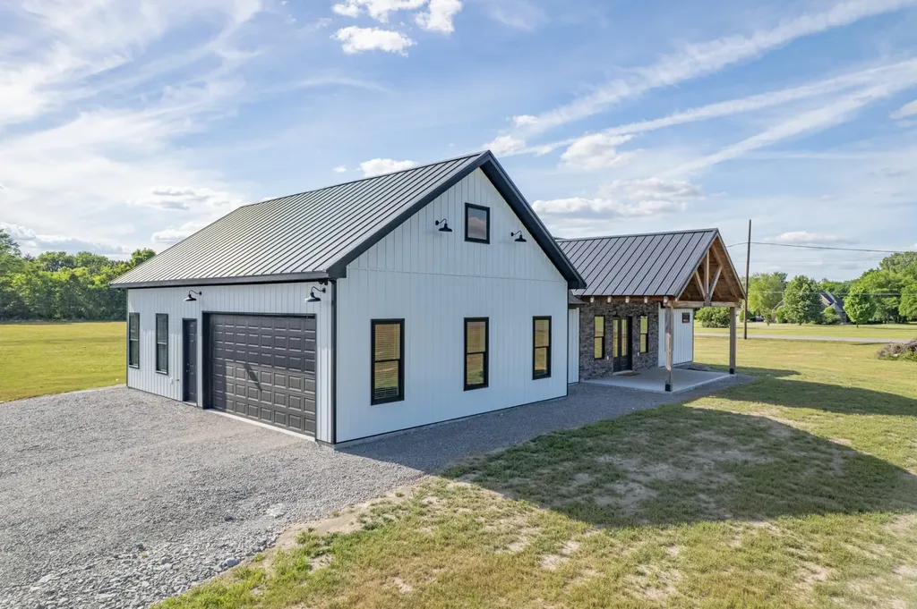 2610 Armstrong Valley Road Murfreesboro TN 37128