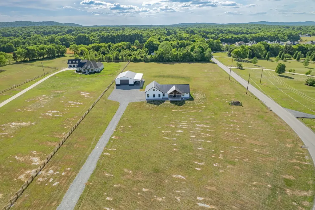 2610 Armstrong Valley Road Murfreesboro TN 37128