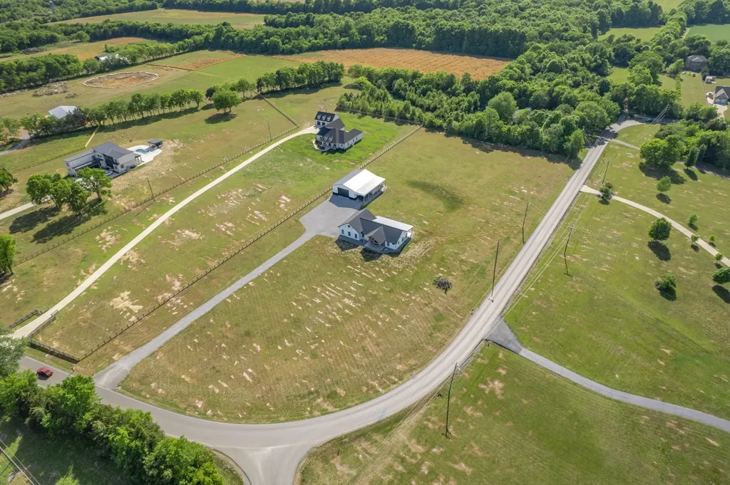 2610 Armstrong Valley Road Murfreesboro TN 37128