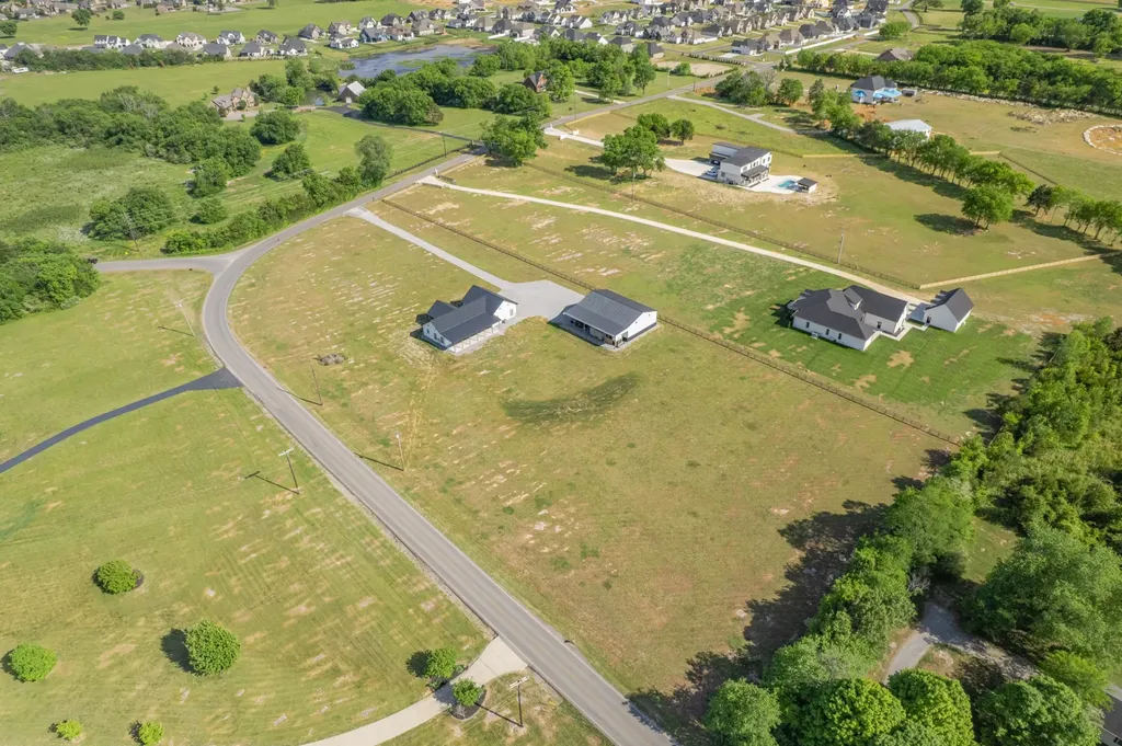 2610 Armstrong Valley Road Murfreesboro TN 37128
