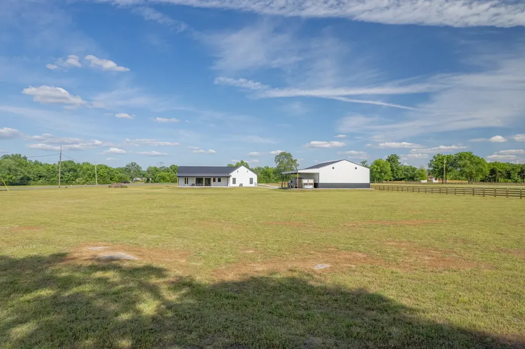 2610 Armstrong Valley Road Murfreesboro TN 37128