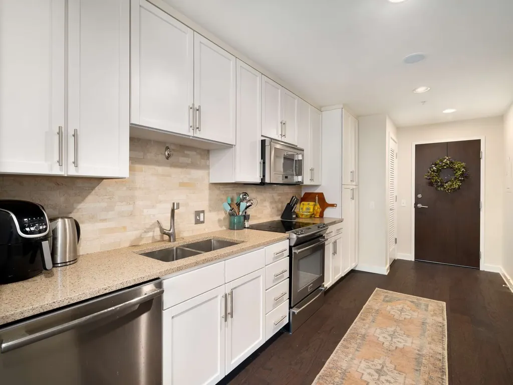 1212 Laurel Street Nashville TN 37203