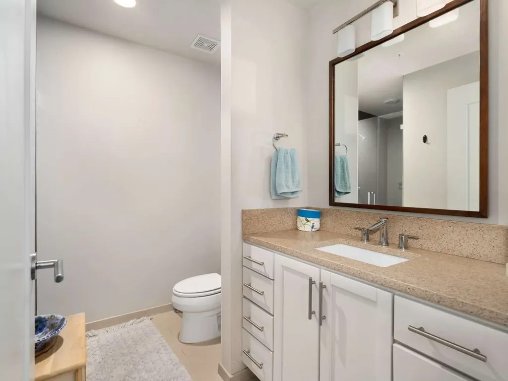 1212 Laurel Street Nashville TN 37203