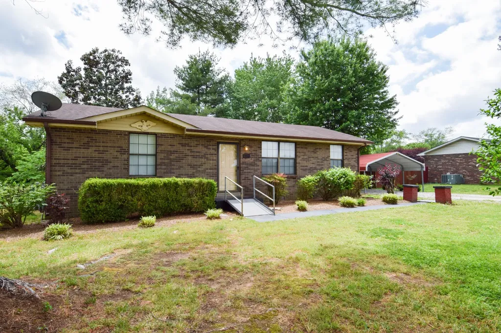 819 Hwy 52e Portland TN 37148