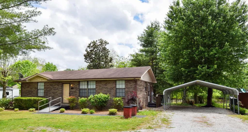 819 Hwy 52e Portland TN 37148