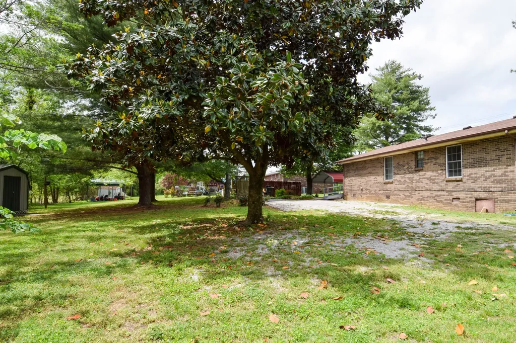 819 Hwy 52e Portland TN 37148