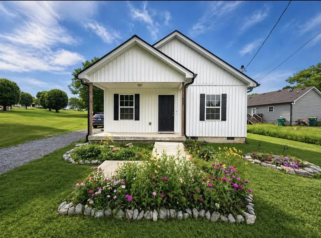 649 Franklin Avenue Lewisburg TN 37091