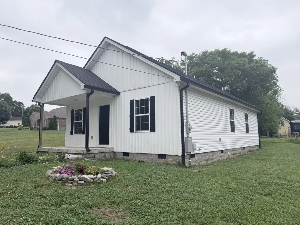 649 Franklin Avenue Lewisburg TN 37091