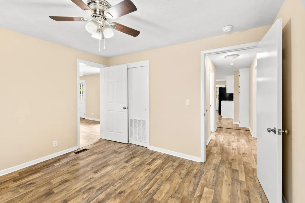 1704 Woodside Drive Springfield TN 37172