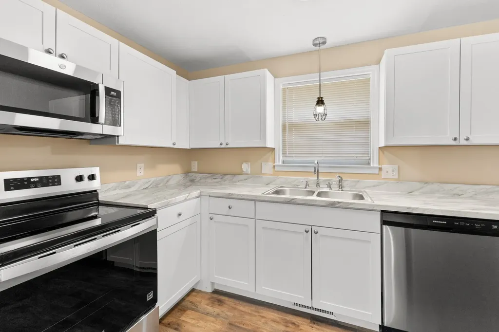 1704 Woodside Drive Springfield TN 37172