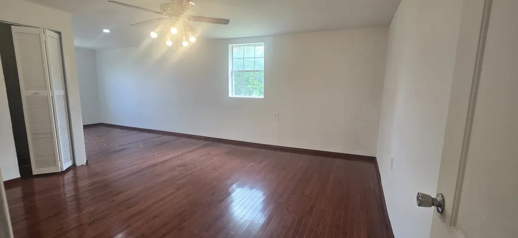 110 Dr Ibrahim Lane Summertown TN 38483