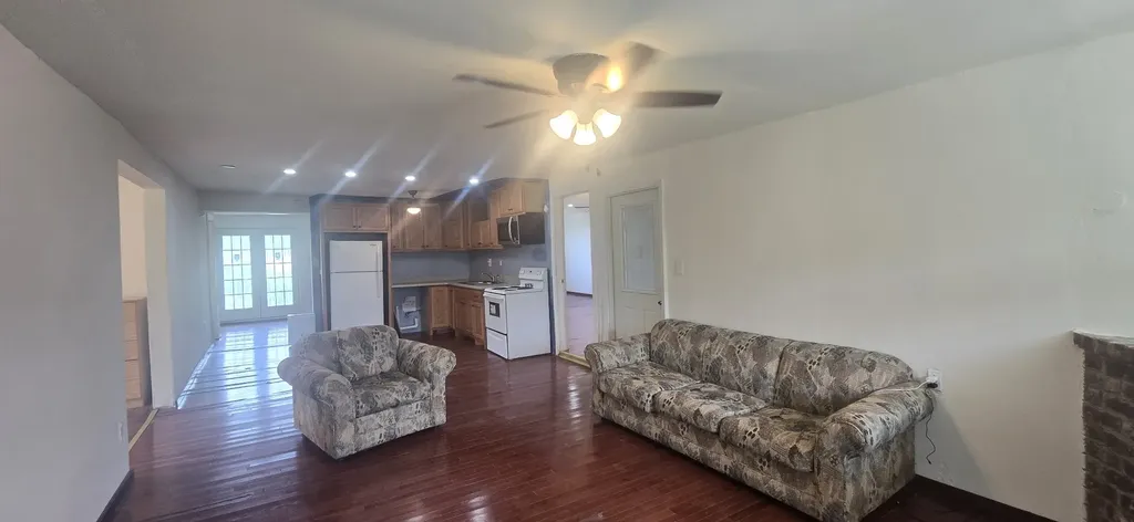 110 Dr Ibrahim Lane Summertown TN 38483