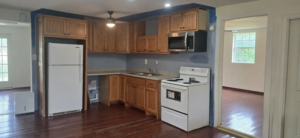 110 Dr Ibrahim Lane Summertown TN 38483