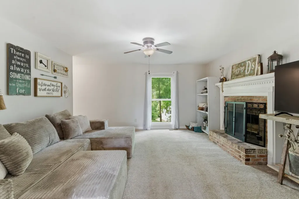 302 Andes Drive Columbia TN 38401