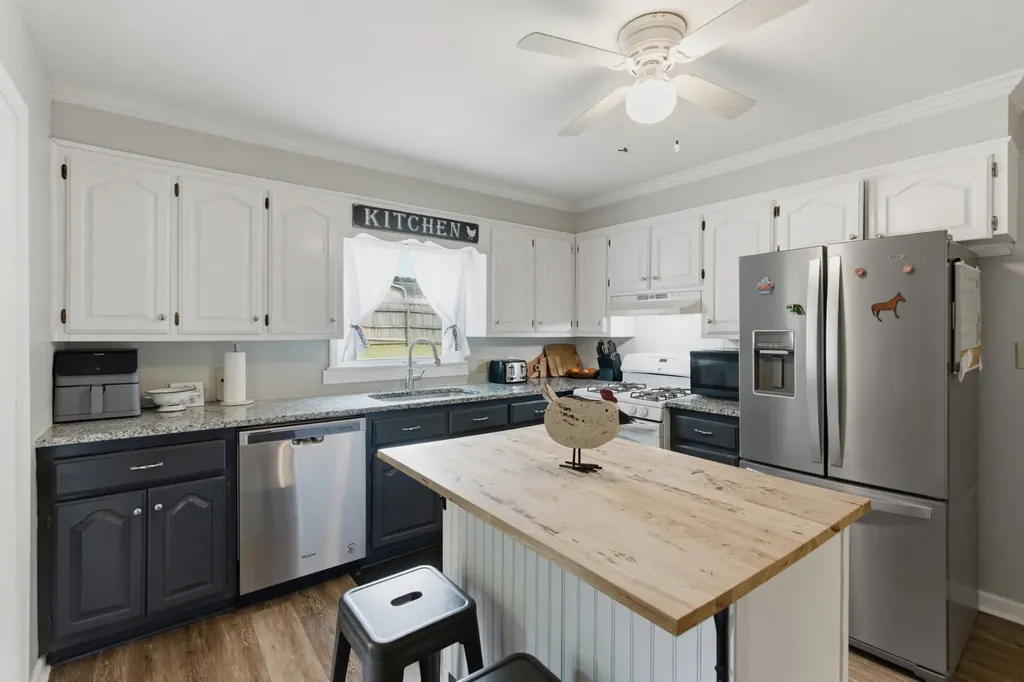 302 Andes Drive Columbia TN 38401