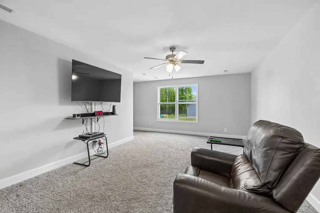 1050 Spicer Drive Clarksville TN 37042