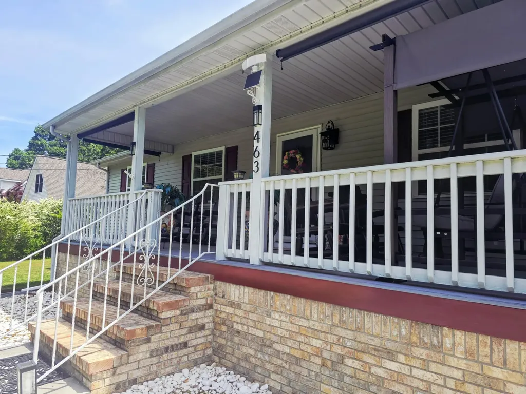 463 County Road 135 Riceville TN 37370