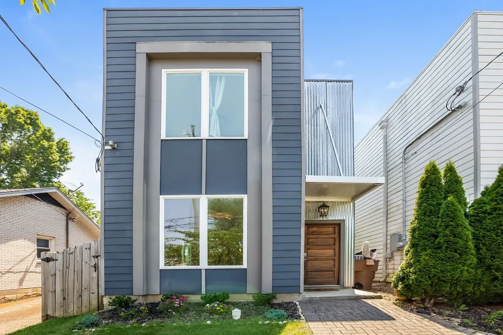 2123B Burns Street Nashville TN 37216