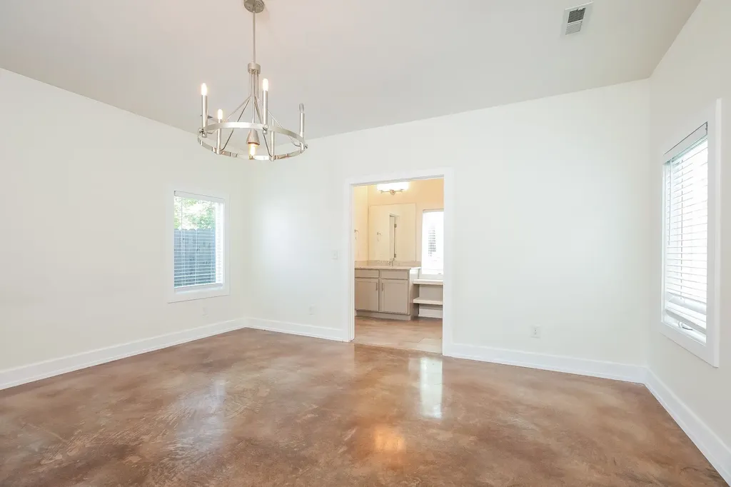 2123B Burns Street Nashville TN 37216