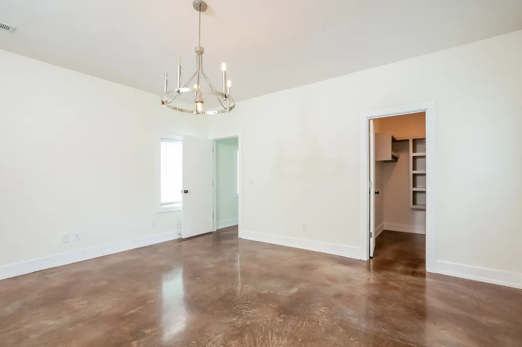 2123B Burns Street Nashville TN 37216