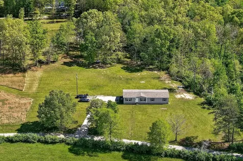 132 Treble Lane Sparta TN 38583