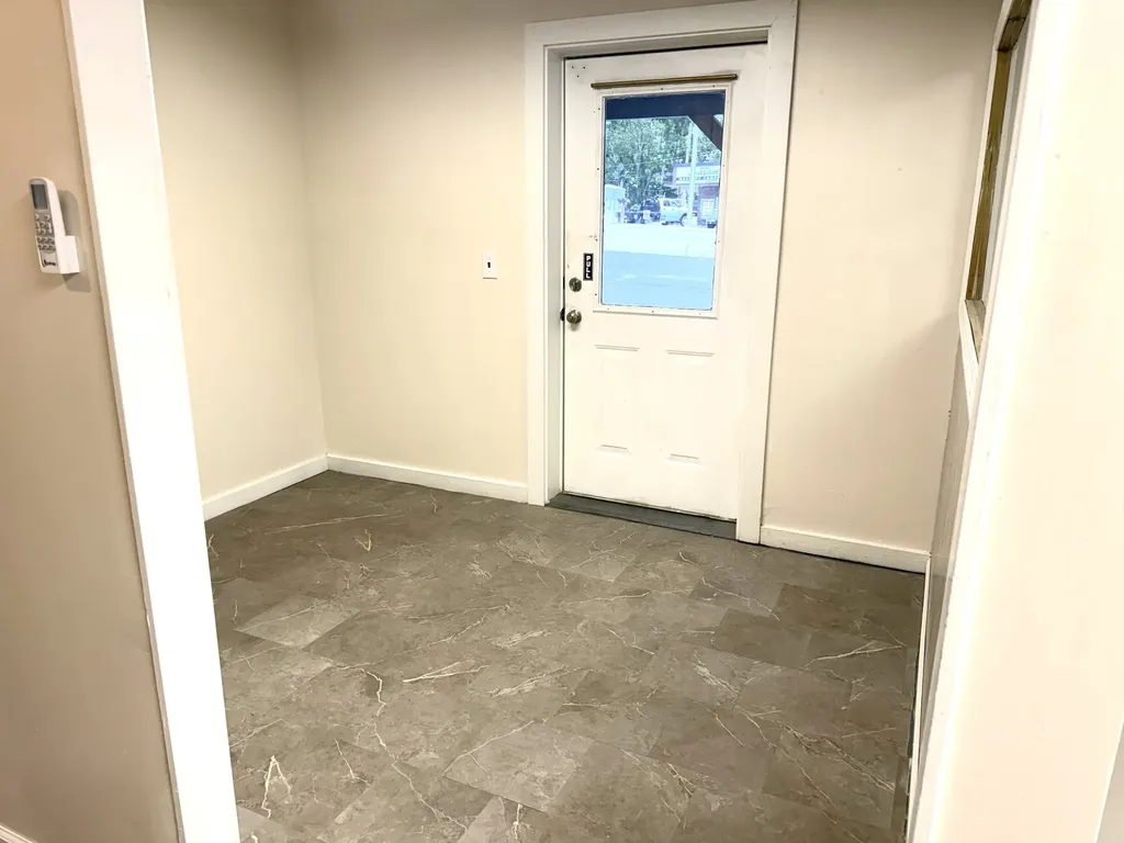 1074 S Main Street Crossville TN 38555
