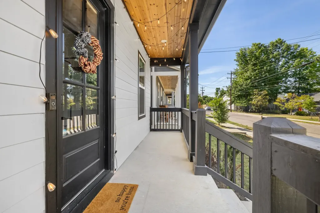 1814 12th Ave, N Nashville TN 37208