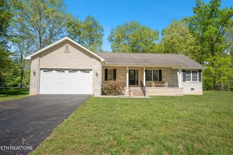 957 Stonecrest Loop Crossville TN 38571