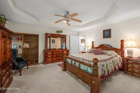 957 Stonecrest Loop Crossville TN 38571