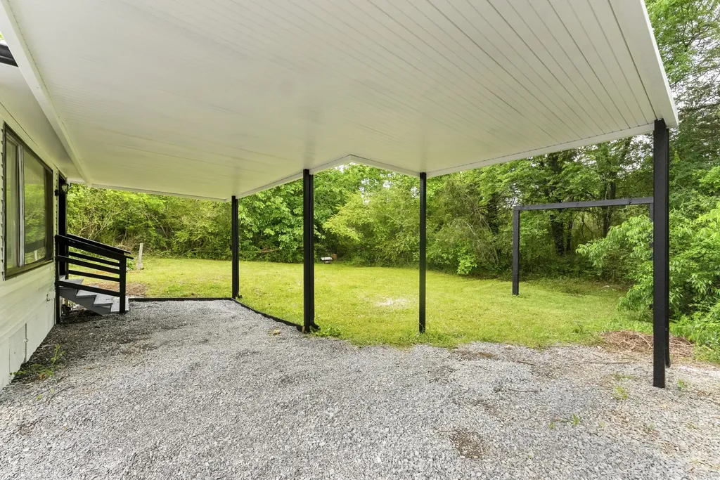 1370 Daniels Street Christiana TN 37037