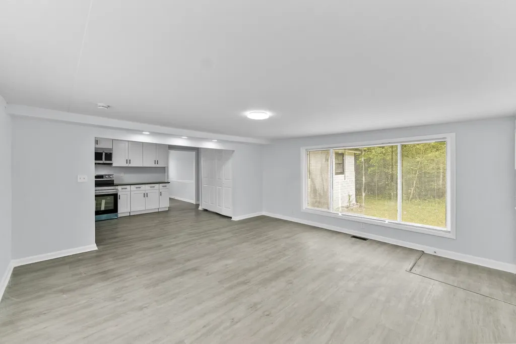 1370 Daniels Street Christiana TN 37037