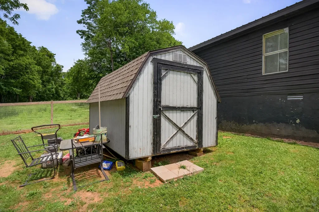 436 Love Street Sparta TN 38583