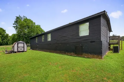 436 Love Street Sparta TN 38583
