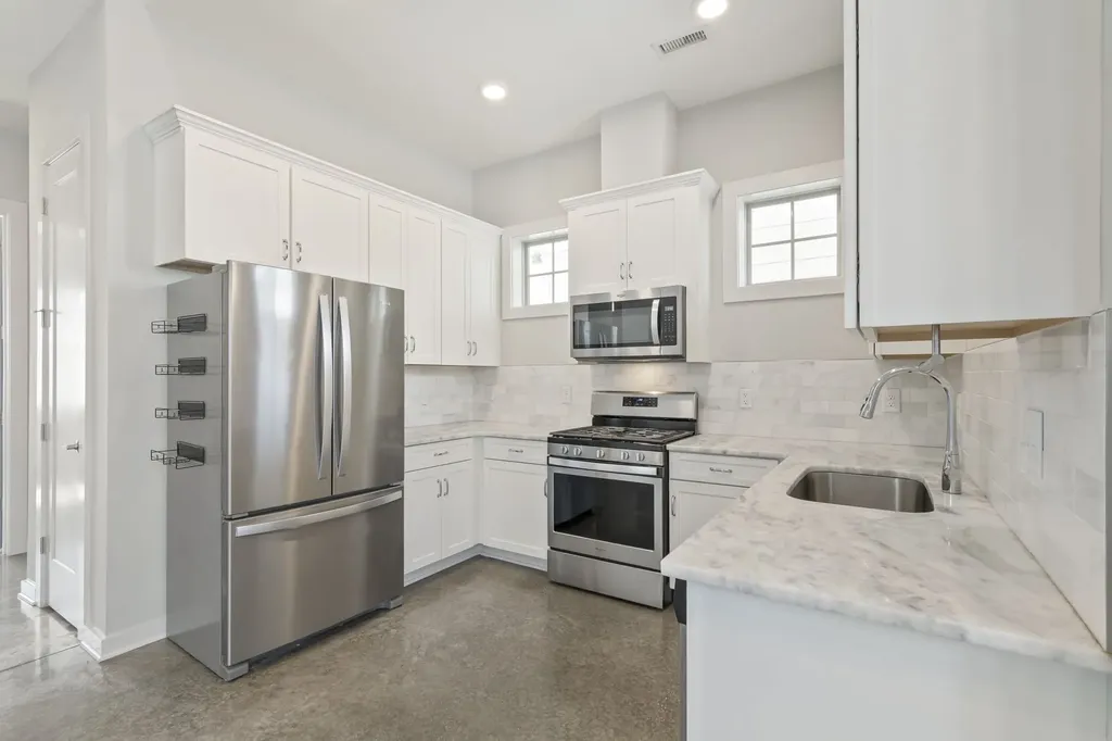 1020 Treaty Oaks Drive Nashville TN 37209