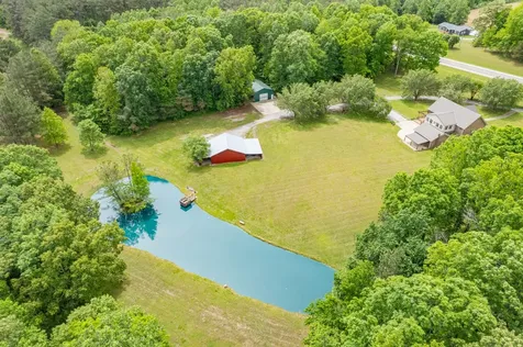 5904 New Highway 7 Santa Fe TN 38482